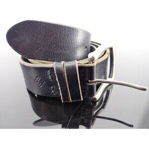 Colombia Men's Size 40 Solid Genuine Leather Black Belt Silver Buckle 1.75" wide